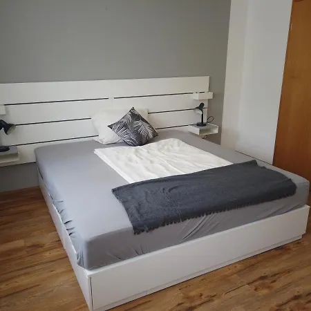 Waldterrasse 2* Rengsdorf